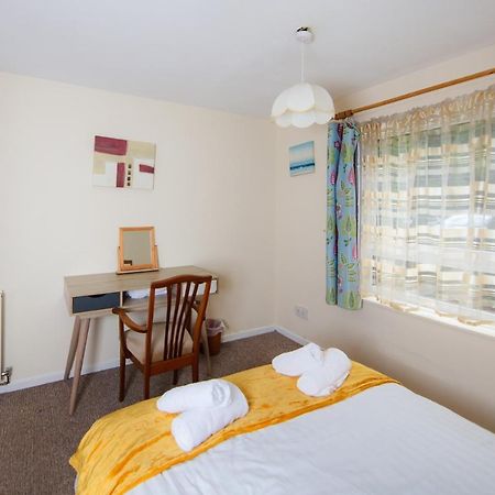 Fab Arthur Seat Views, Old Town Apartment Единбург Екстер'єр фото