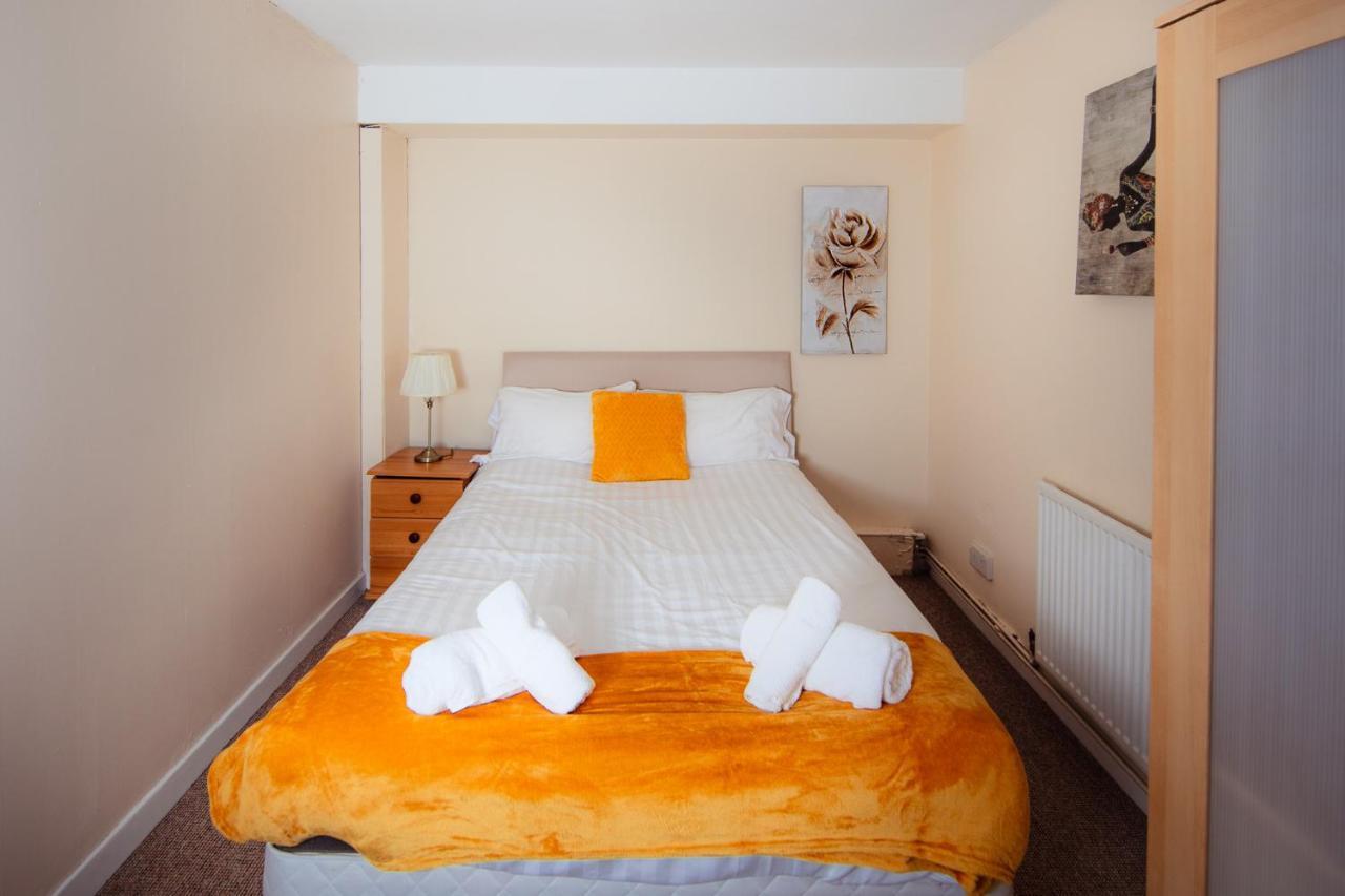 Fab Arthur Seat Views, Old Town Apartment Единбург Екстер'єр фото